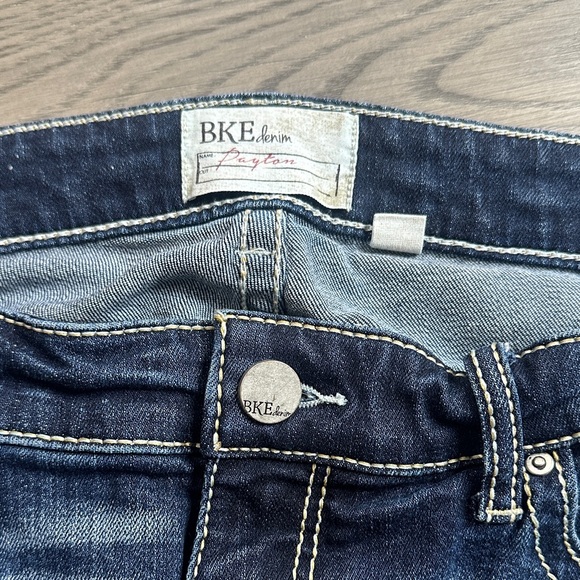 BKE Dark Blue Straight Leg Women's Jeans - Picture 3 of 3